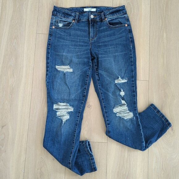 Dynamite Denim Cara Distressed Relaxed Skinny  Jean - Picture 4 of 6
